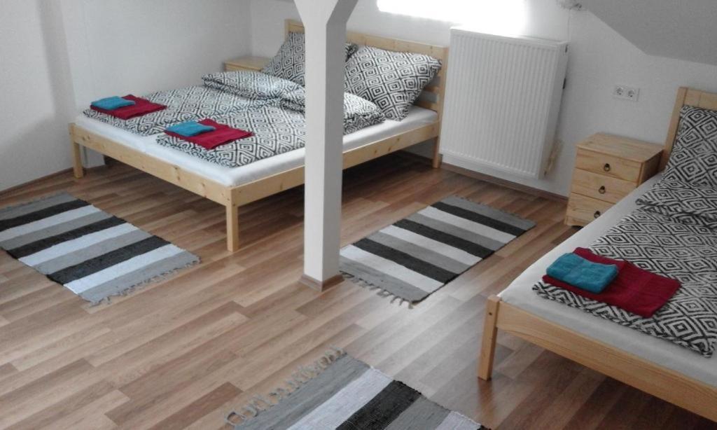 Pajkos Poni Vendeghaz Otel Miskolc Dış mekan fotoğraf