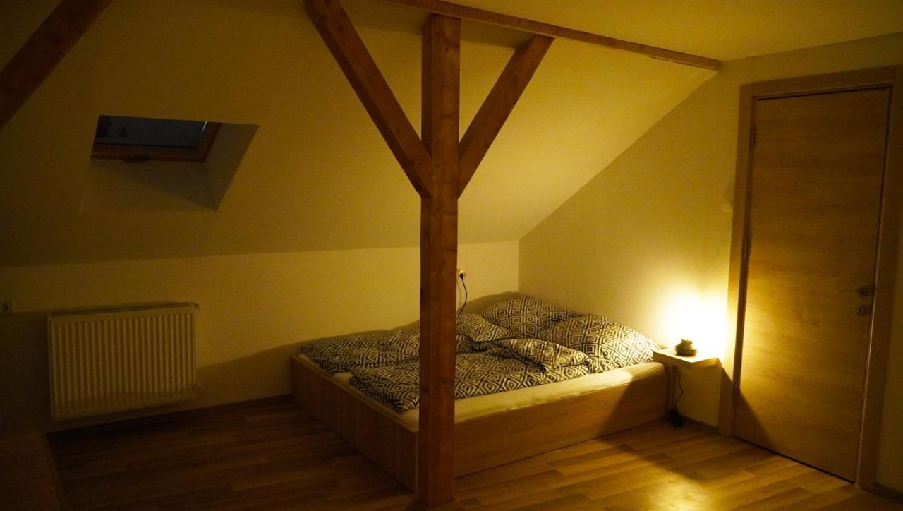 Pajkos Poni Vendeghaz Otel Miskolc Dış mekan fotoğraf